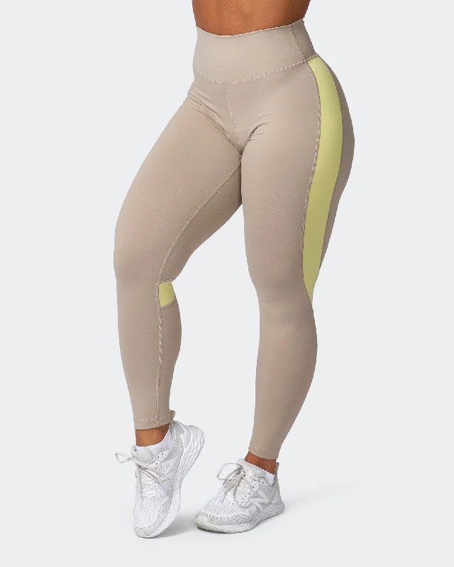 Sunlight Signature Scrunch Ankle Length Leggings - Bone