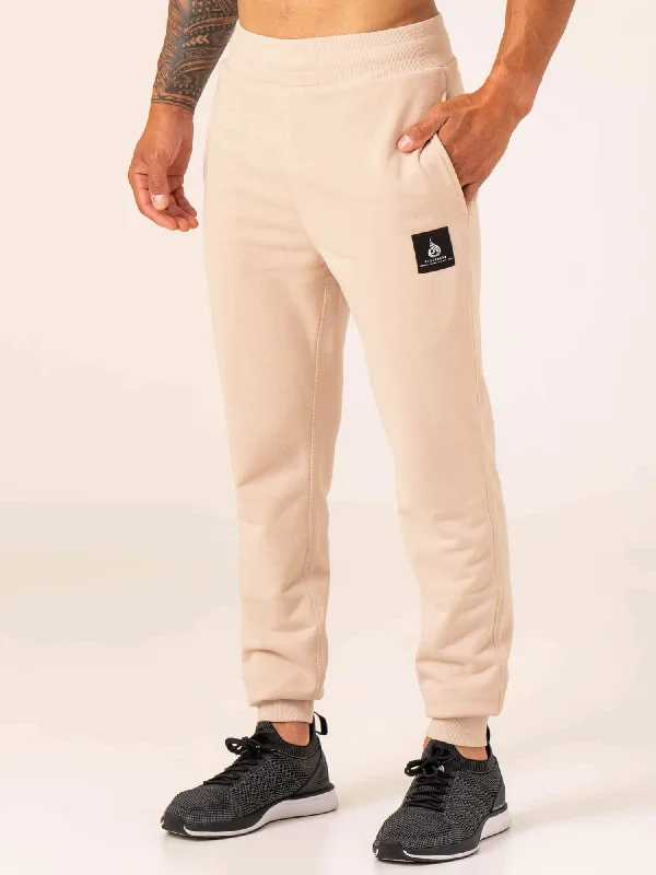 Terrain Track Pants - Chalk