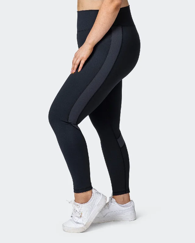 Sunlight Signature Scrunch Ankle Length Leggings - Black