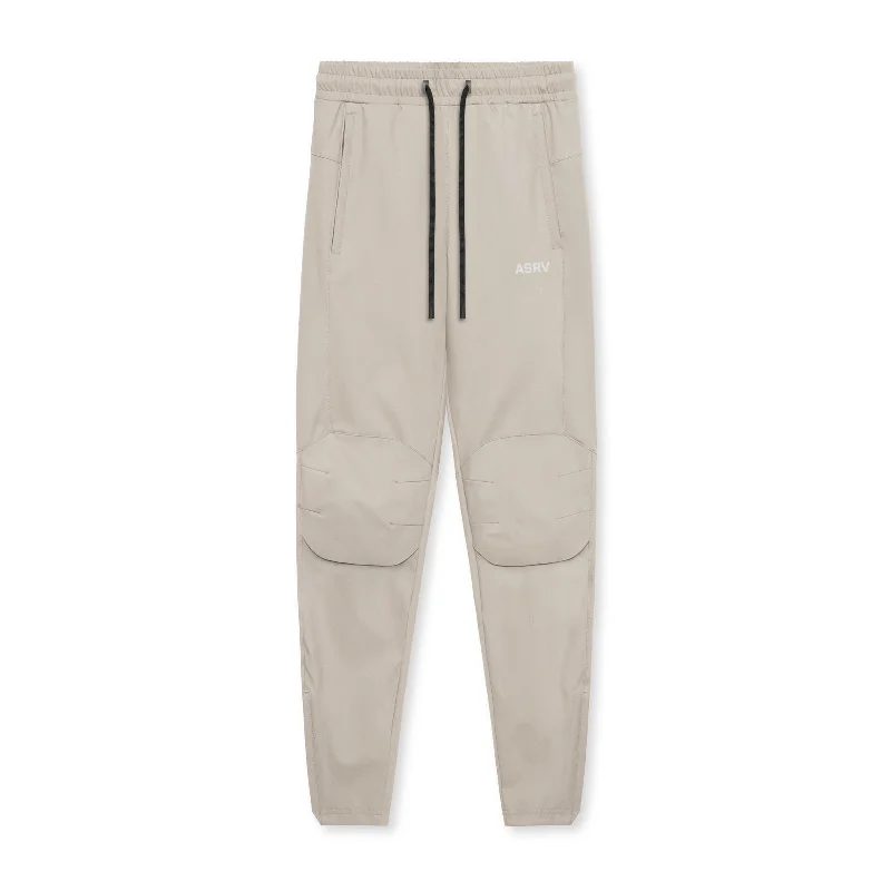 0959. Tetra-Lite® Moto Jogger - Sand Smoke