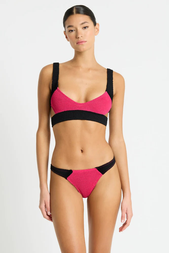 Splice Scene Brief Raspberry Black