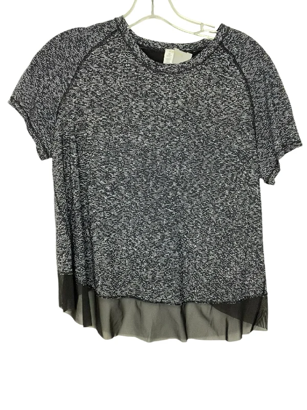 Lululemon Size 8 Black Print Pre-Owned T-Shirt- Ladies